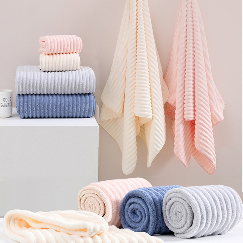 Home Textiles Importers In Usa - 1 metre Retro Kabartmalı Çiçekler Jakarlı